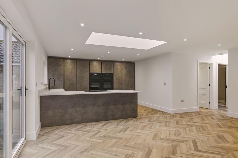 Property Image 9c401230-5c59-4cf9-8dc9-9058189f02d9