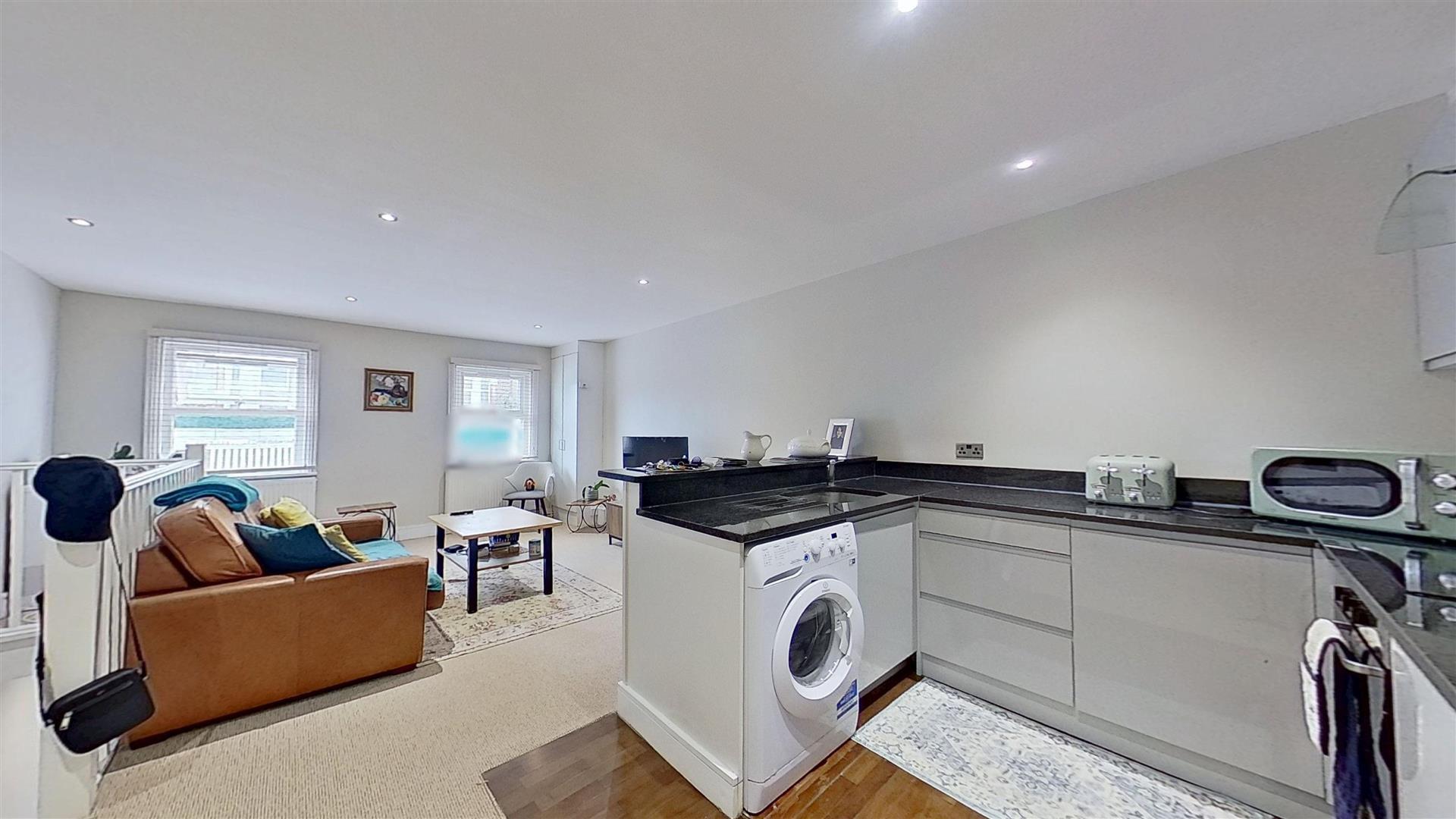 Property Image 9c40d726-ede0-44ff-974e-929e10385018