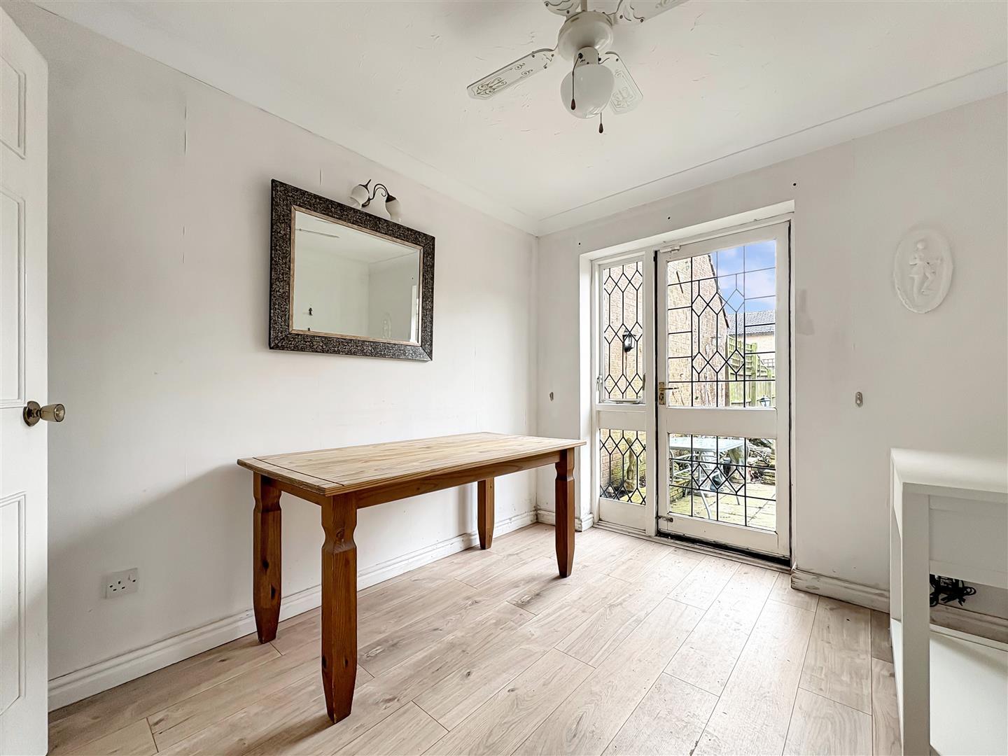 Property Image 9c41d022-8e47-47bb-82fa-cc81f2aa5ade