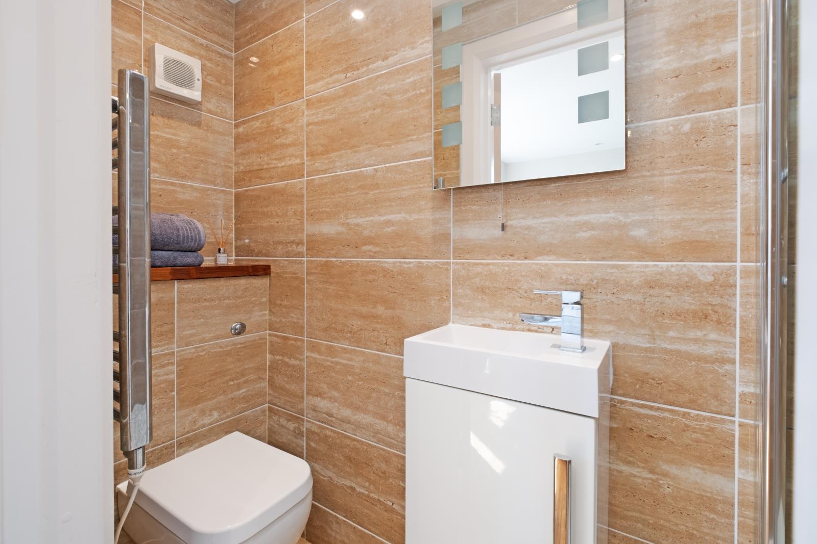 Property Image 9c485c5f-a08c-4051-ab5b-067d98f00a24