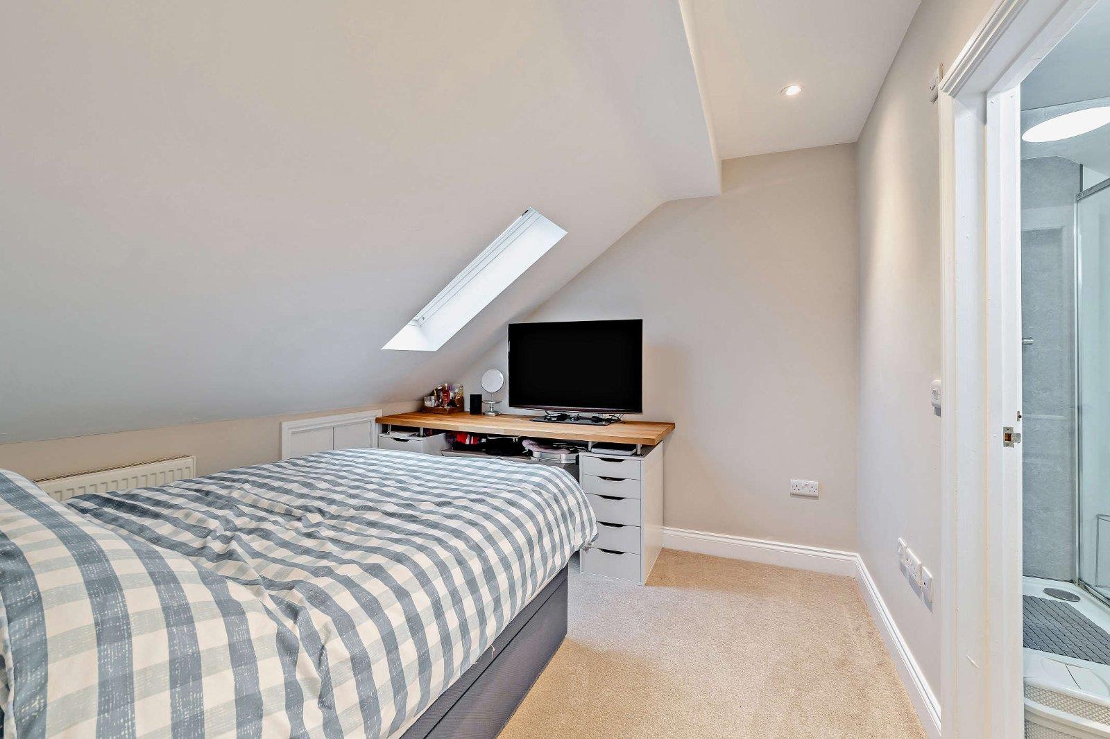 Property Image 9c4dbcbc-8f5b-45f5-9ea8-0dafda0db69d