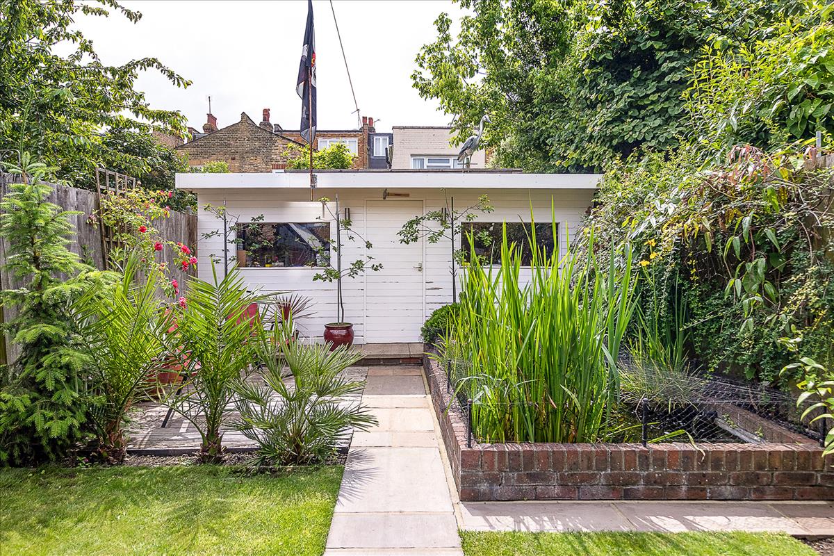 Property Image 9c50034e-4a8b-4513-addd-10cb20e990b1