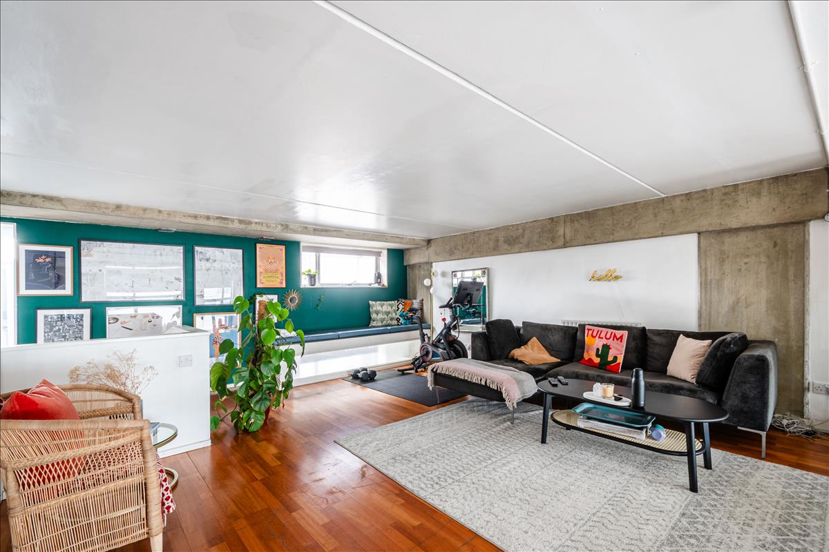 Property Image 9c55f995-478c-4288-89e7-931d3eb97c9b