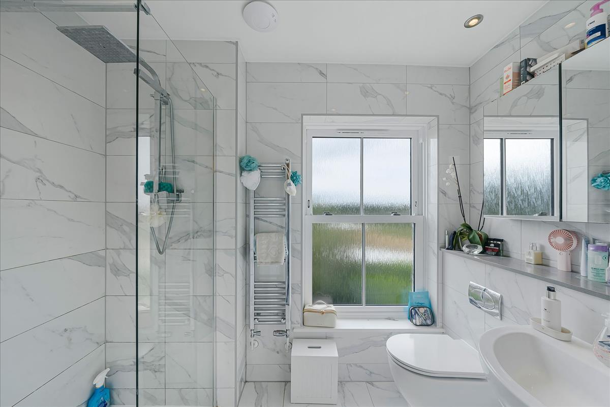 Property Image 9c5cf126-232e-4f8f-808e-7a106faca071