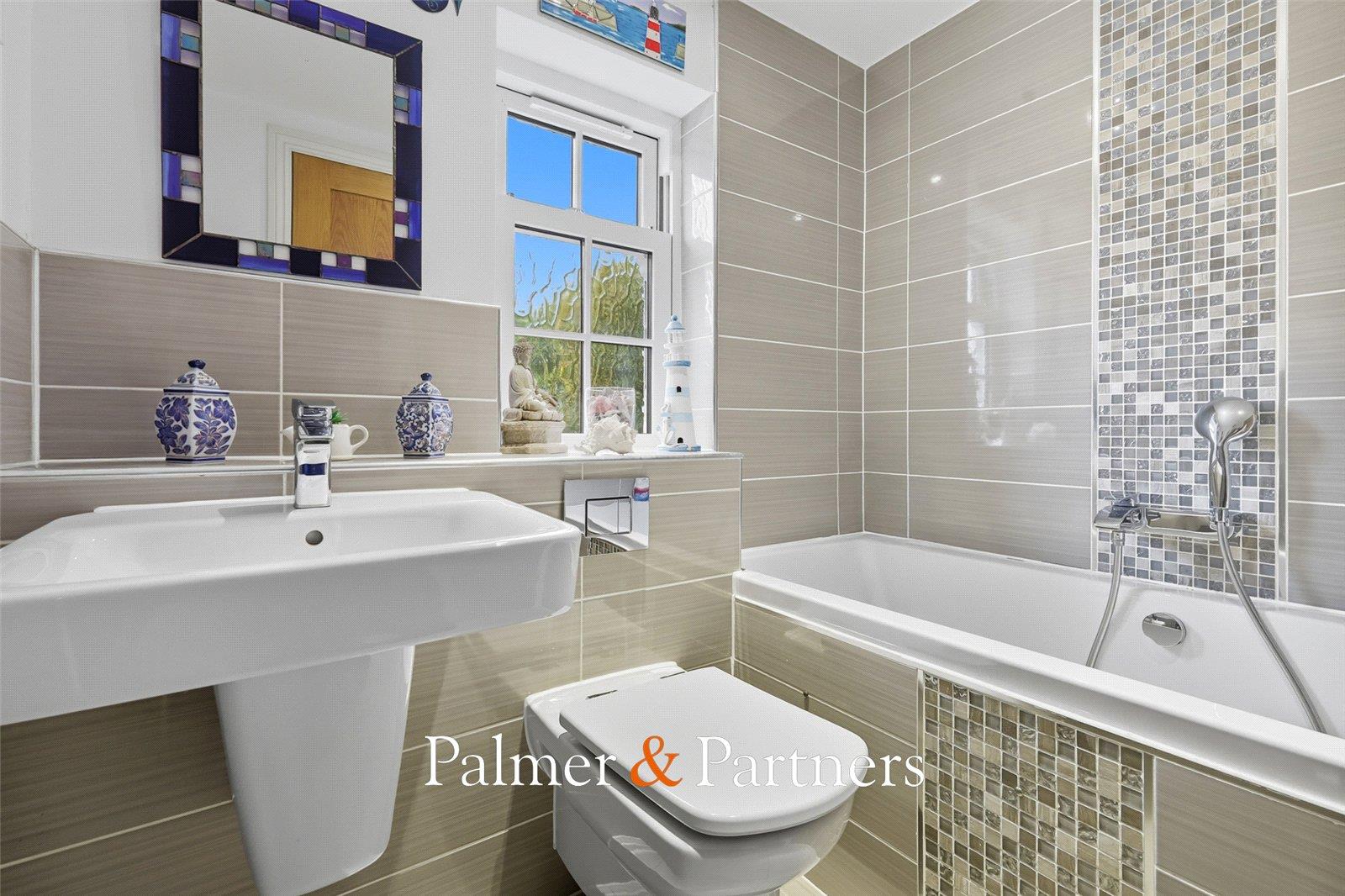 Property Image 9c666f29-4bc4-45d7-b8a2-777a738c2aba