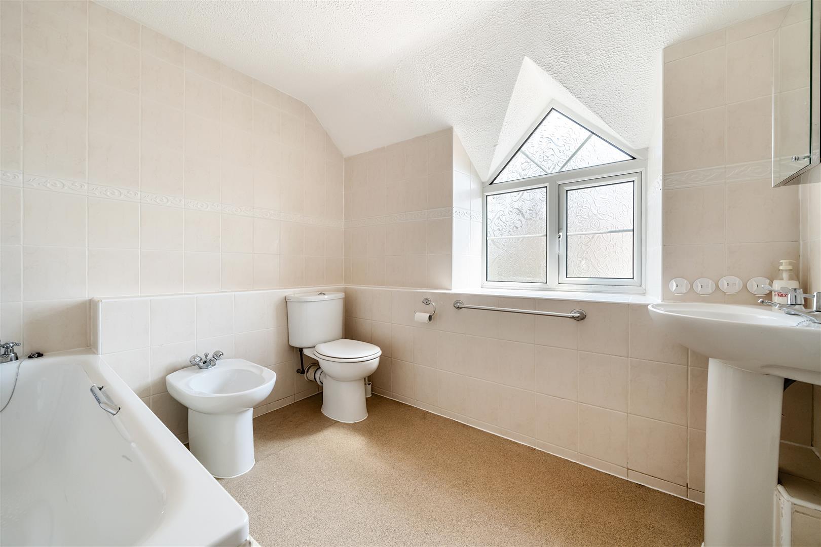 Property Image 9c66c938-5048-4ba3-b381-d8d12d808ba0