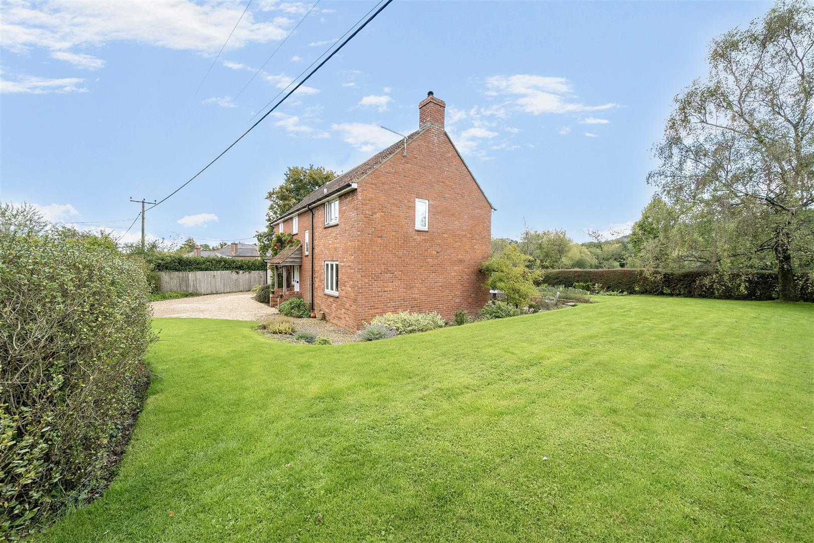 Property Image 9c838a53-7038-45b8-9a3b-fecbad77ea89