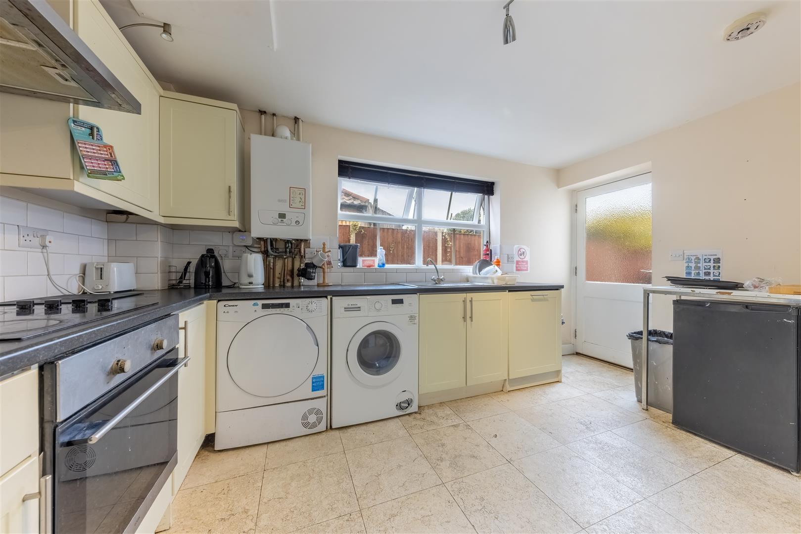 Property Image 9c94cbdb-8115-46b8-96fd-3aa372b67c5f