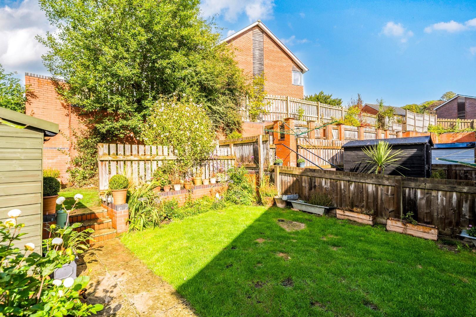 Property Image 9c961c93-6eb2-4432-81c1-050704618082