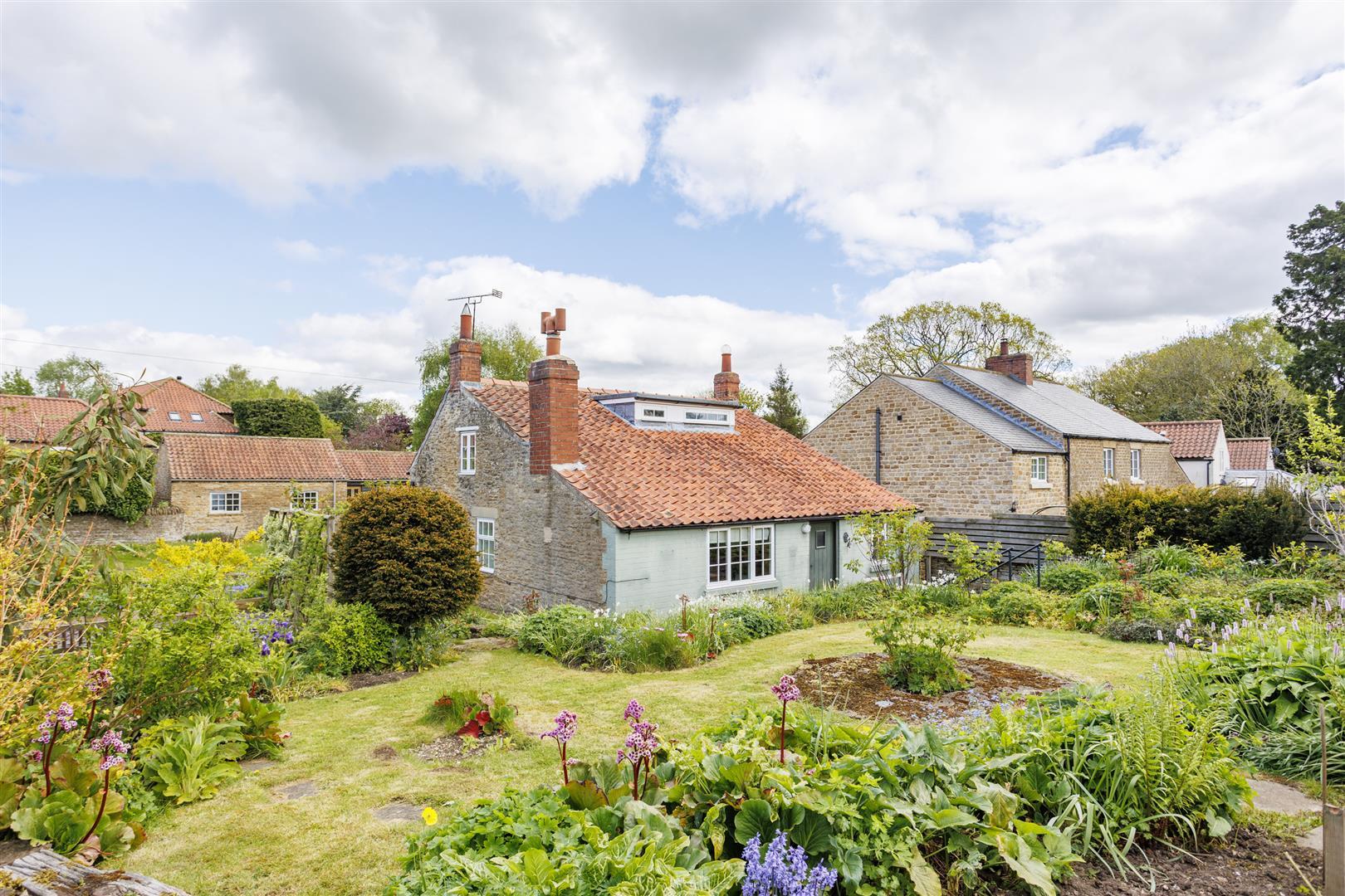 Property Image 9c96fe9b-3b0f-44ba-adf4-e1bca97650a8
