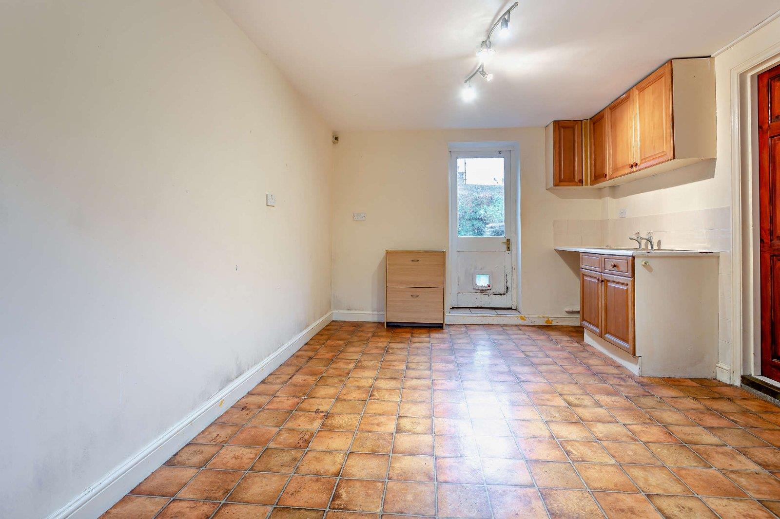 Property Image 9c98d2f8-0bb3-47d6-9b3d-c5ba779bca68
