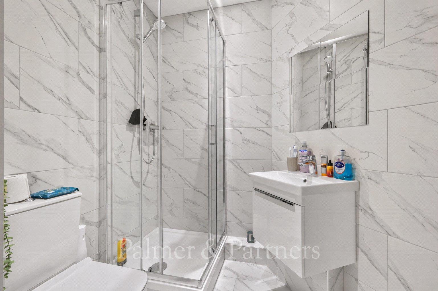 Property Image 9c9da386-9daf-443f-94c8-0982f894d99c