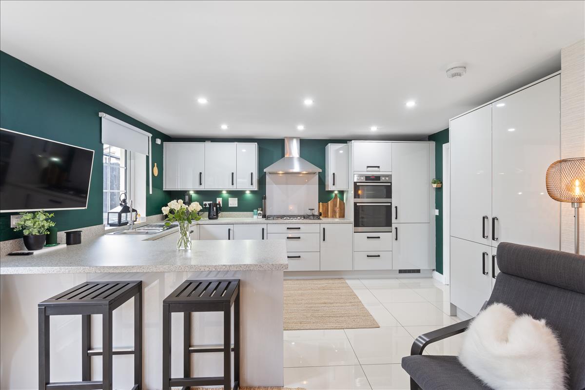 Property Image 9ca16092-4c5e-4ee3-8bfb-25b652dcacb6