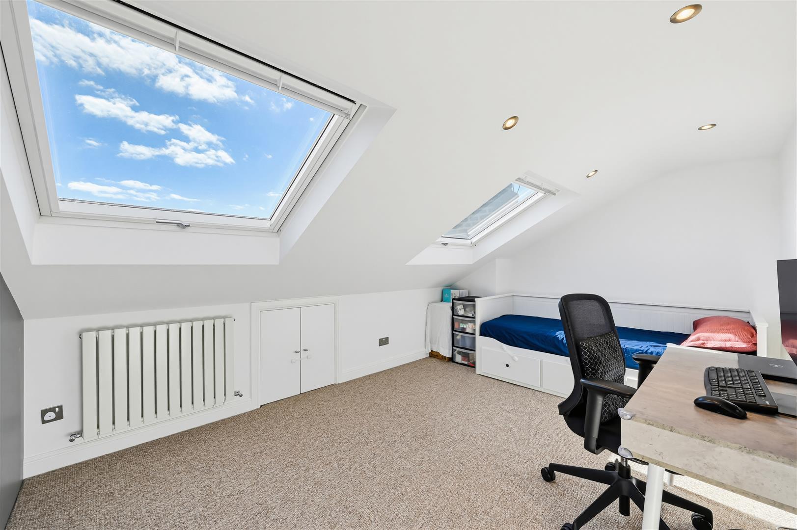 Property Image 9ca4a2af-594c-4eda-91e2-e33124fcbbca