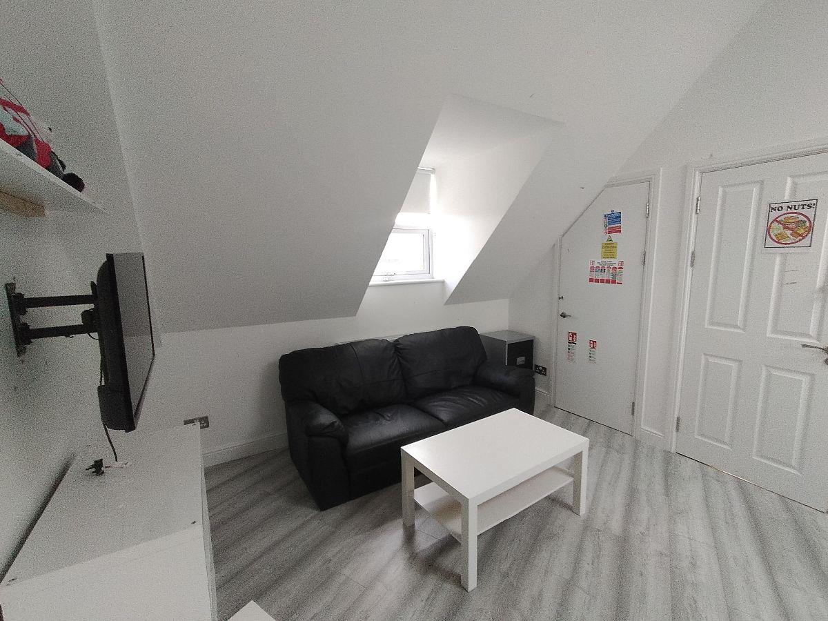 Property Image 9ca4ba6b-60f2-488b-aabb-720f4c9a6a58