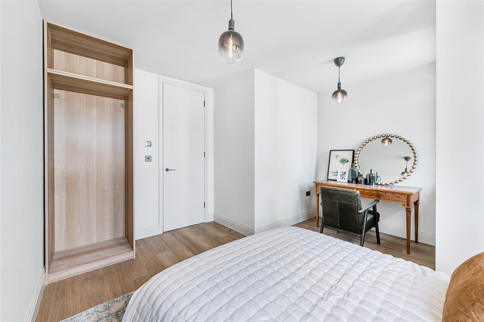 Property Image 9ca73aa6-be51-4ca8-b3b6-115c6e13d2c8