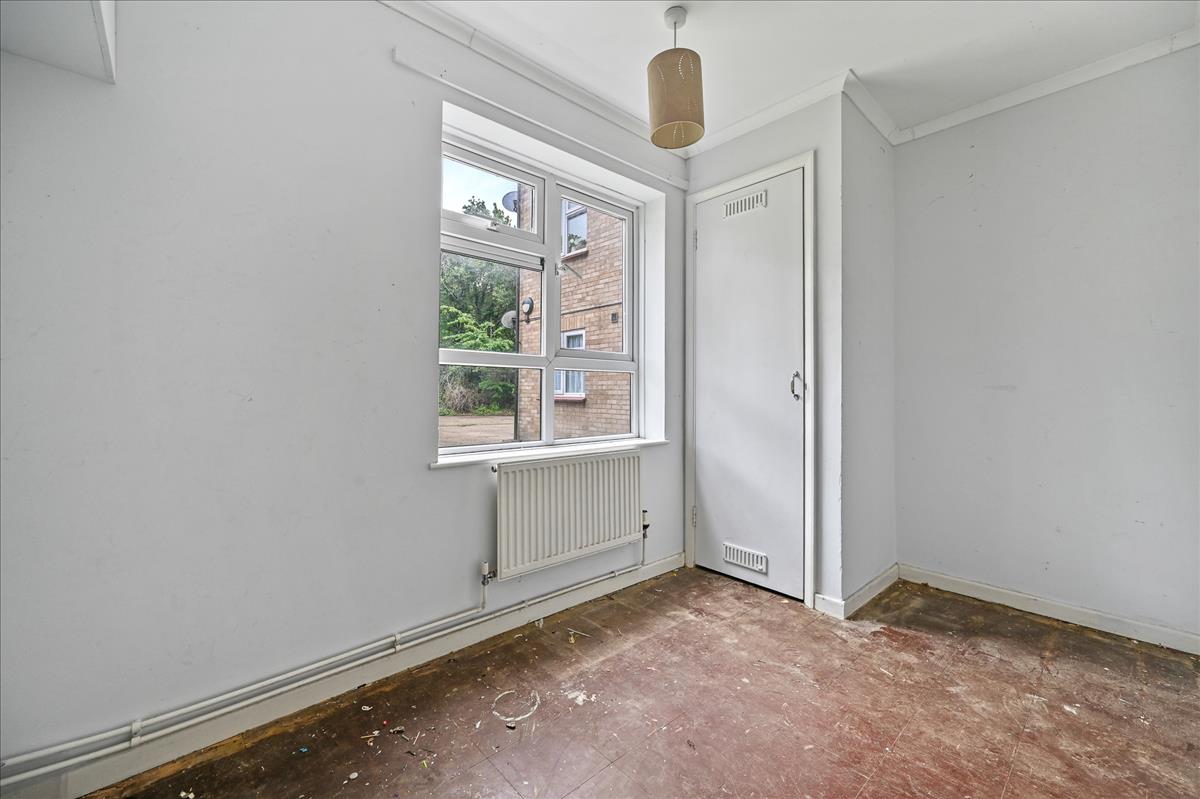 Property Image 9cb3e9b4-e492-4a6e-9f4e-1031f9d56ddc
