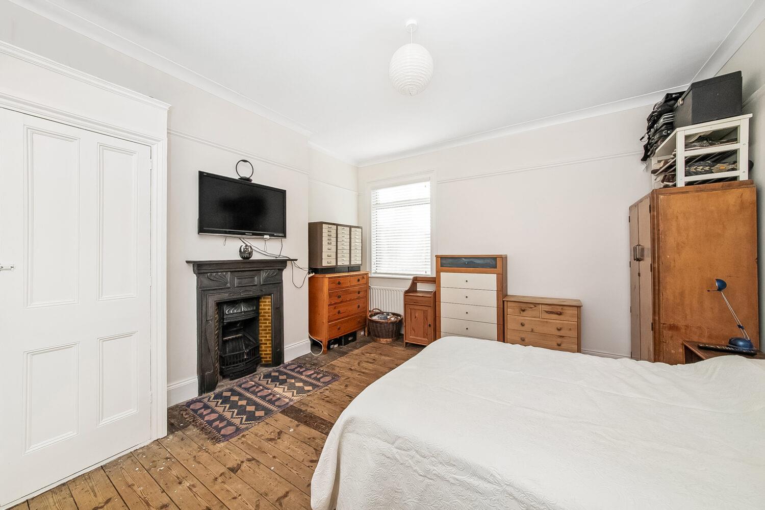 Property Image 9cb41e82-1155-4d07-b924-8770885d3348