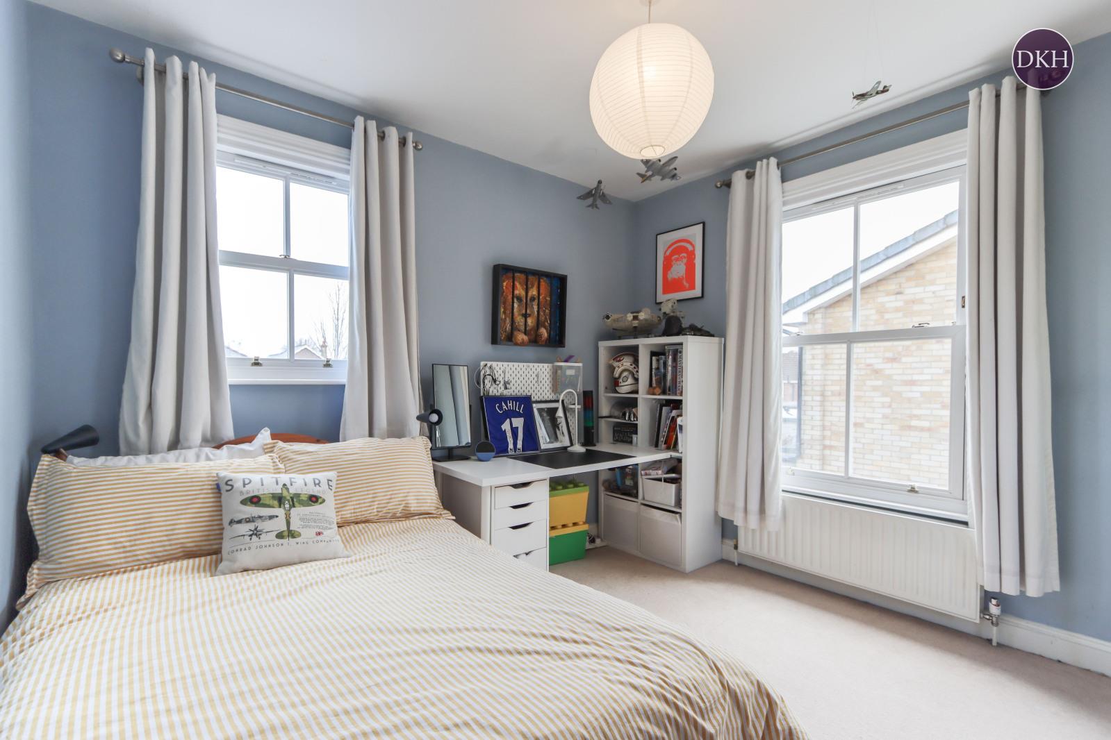Property Image 9cbcfa13-f3f8-4362-908a-0bf39c8716c0
