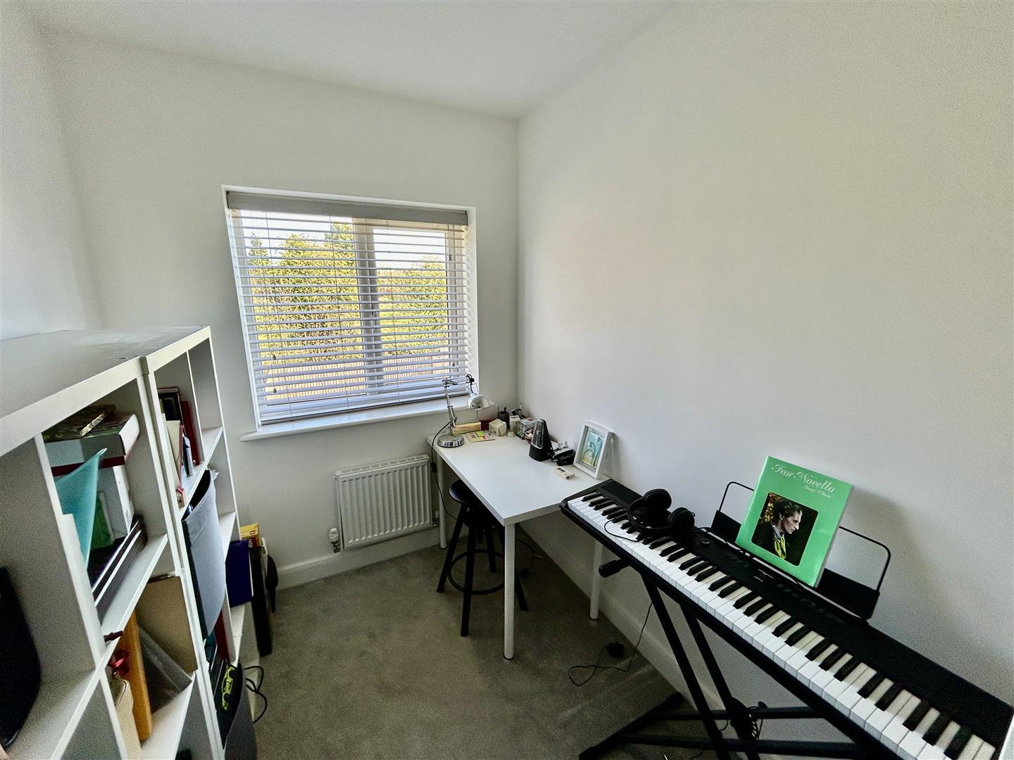 Property Image 9cc23535-d175-493a-a2f5-a0a2e692a8fb