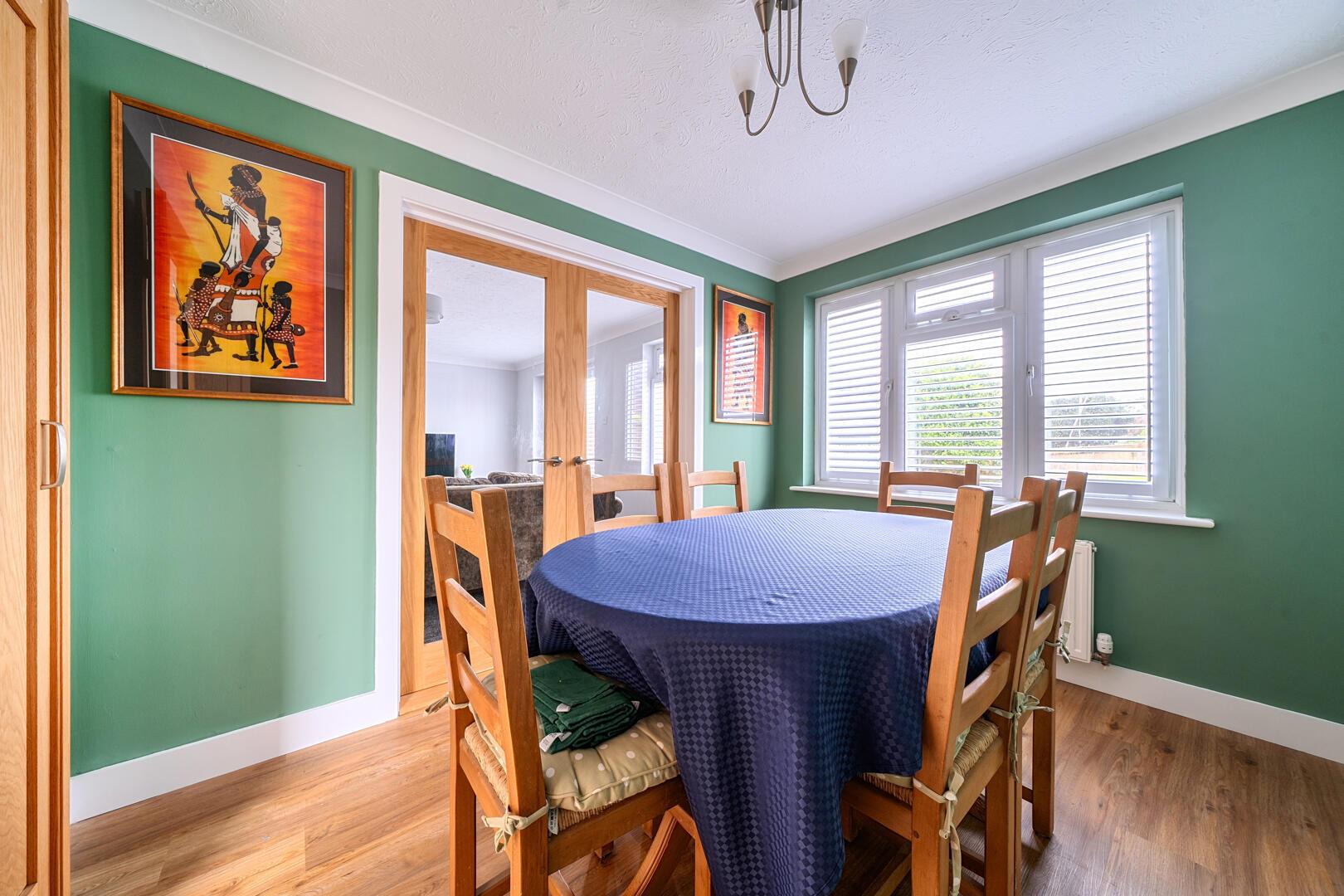 Property Image 9cc34d28-388c-48a3-9a6d-3f93b4d7c861