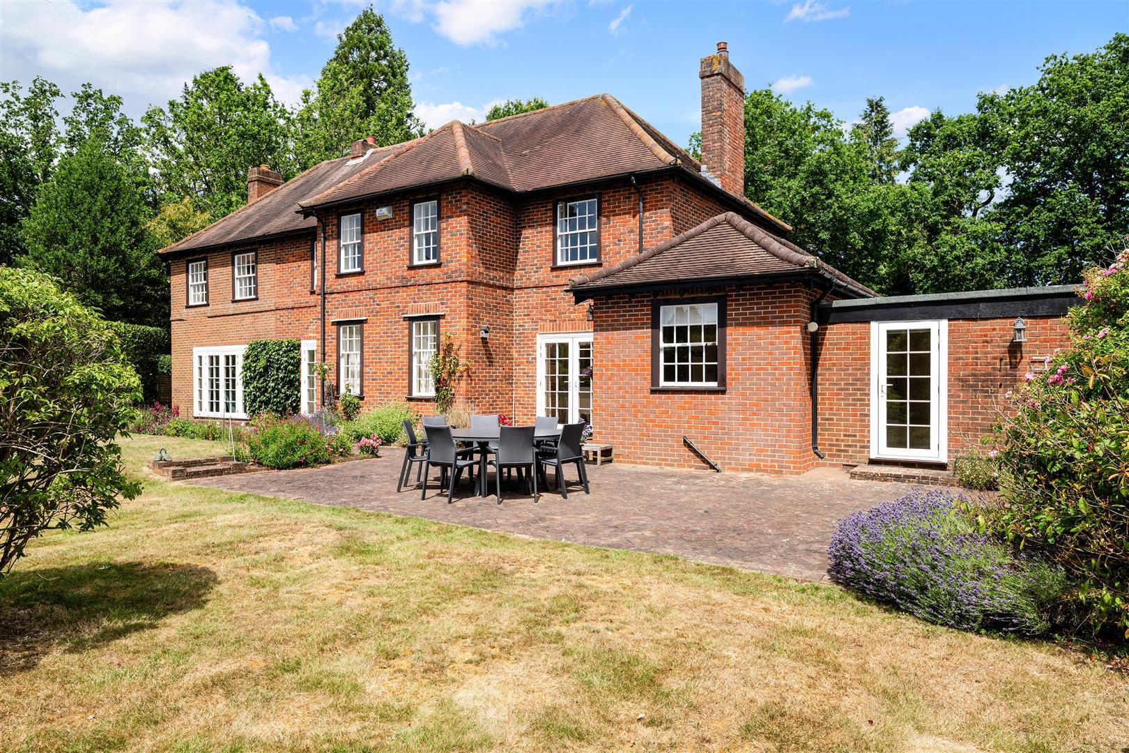 Property Image 9cc51e39-e5cd-490d-8205-e9c5c59b6f0a