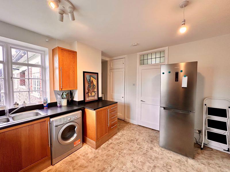 Property Image 9ccdbf98-03cb-4a66-a475-982bb03d5637