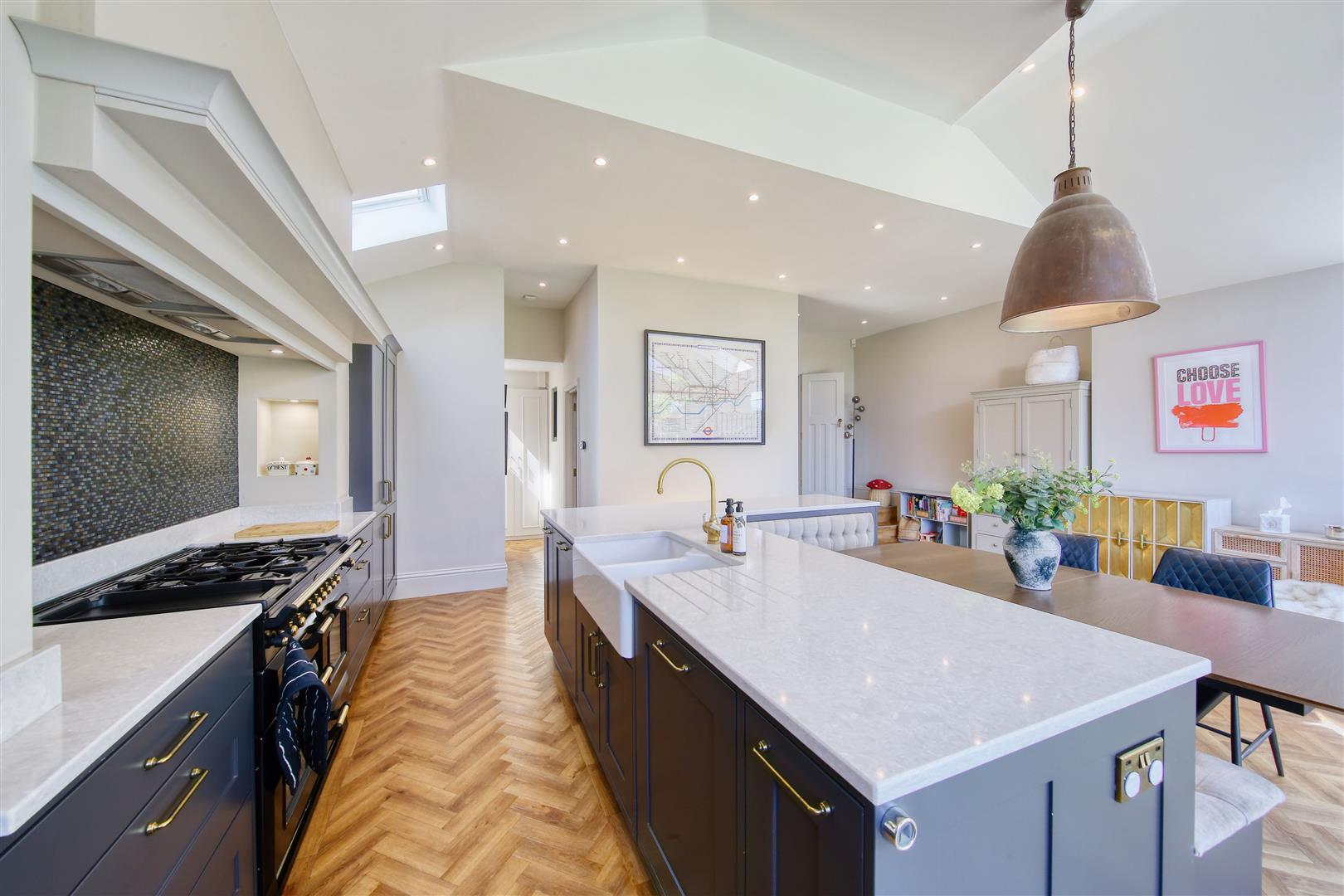 Property Image 9cce6bea-2ec1-4b2f-a2bc-085928c56d3a