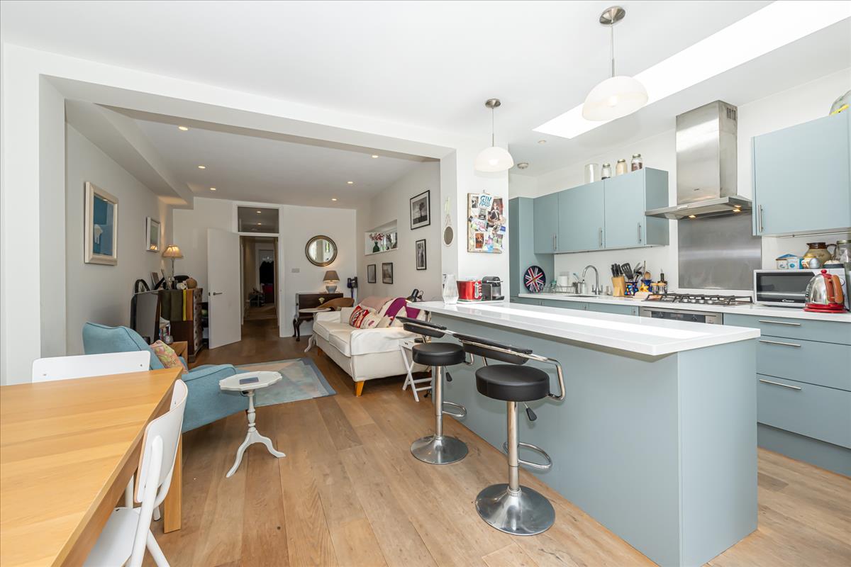 Property Image 9ccef73a-97f7-45f9-acba-f45e486e6aa7