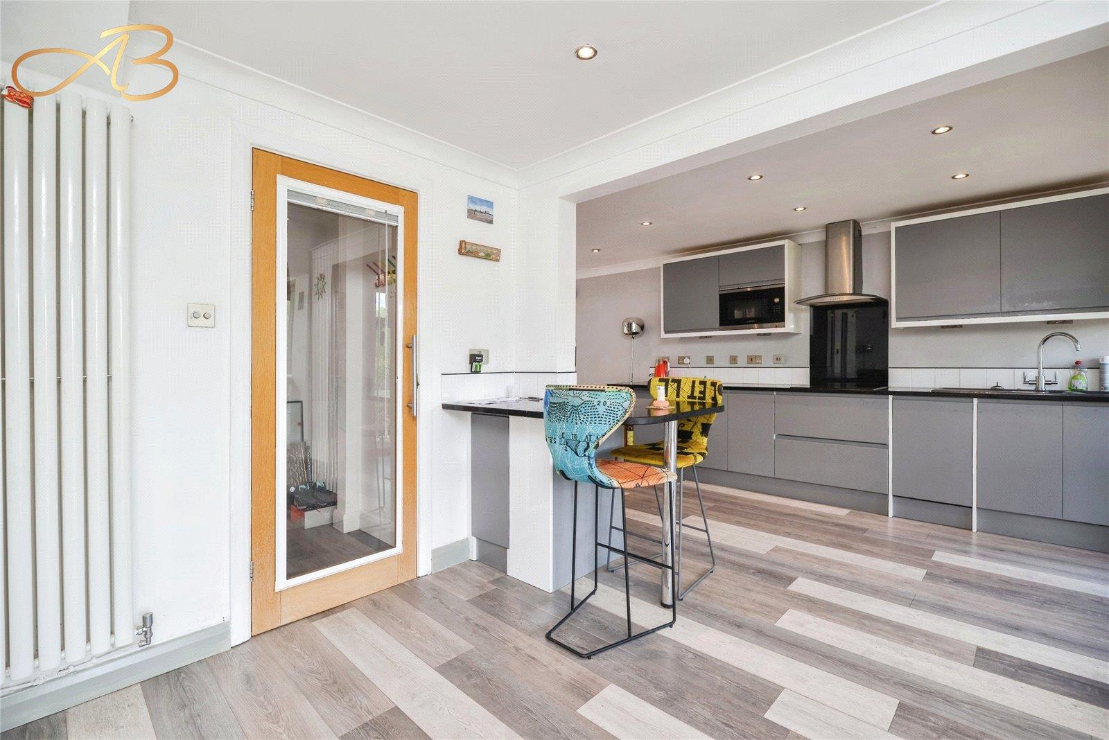 Property Image 9cd41855-bb04-45da-868d-151a9266dd1c