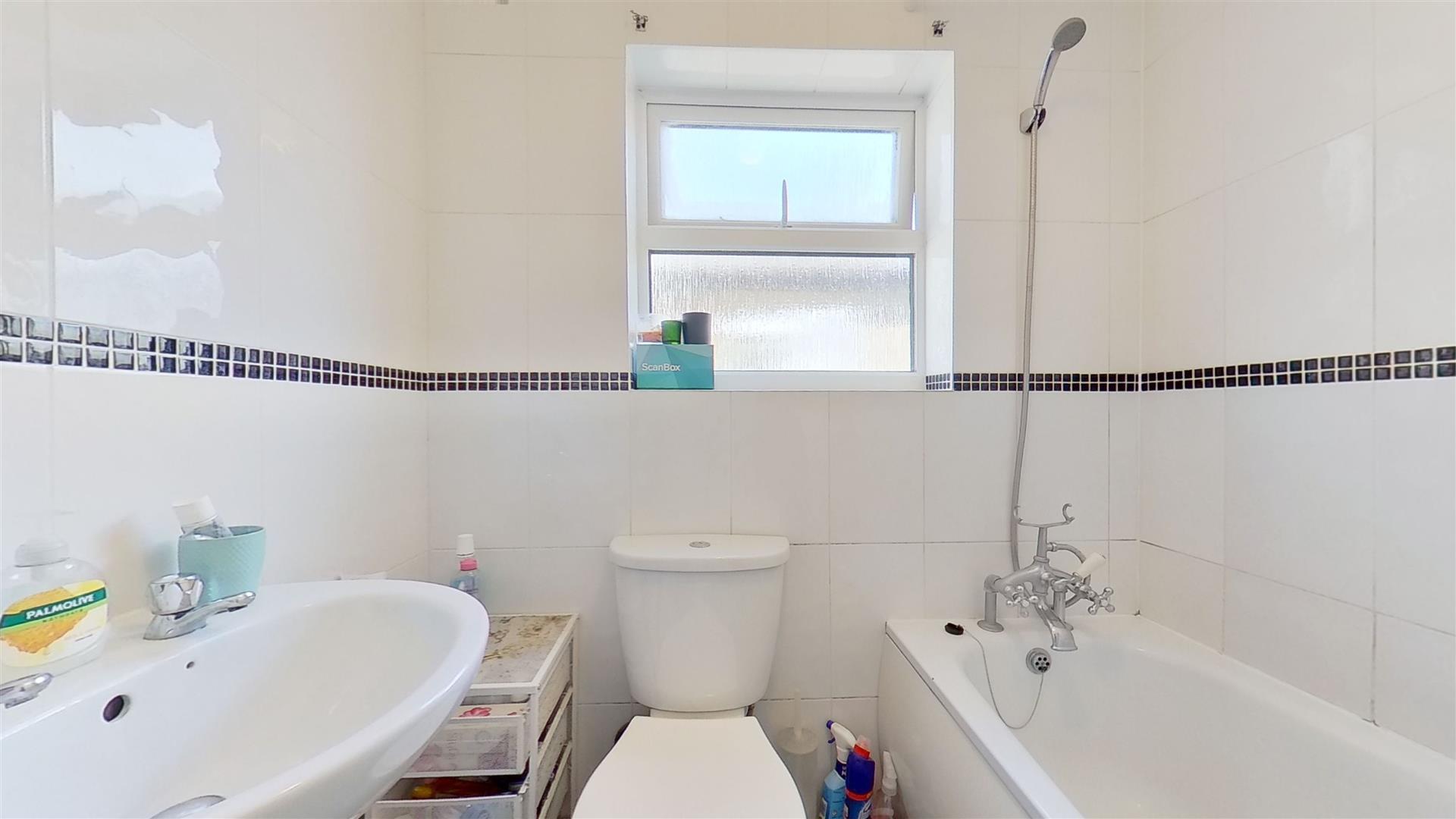 Property Image 9cd88cfd-b0e5-4461-92f2-fa996ede9fb6