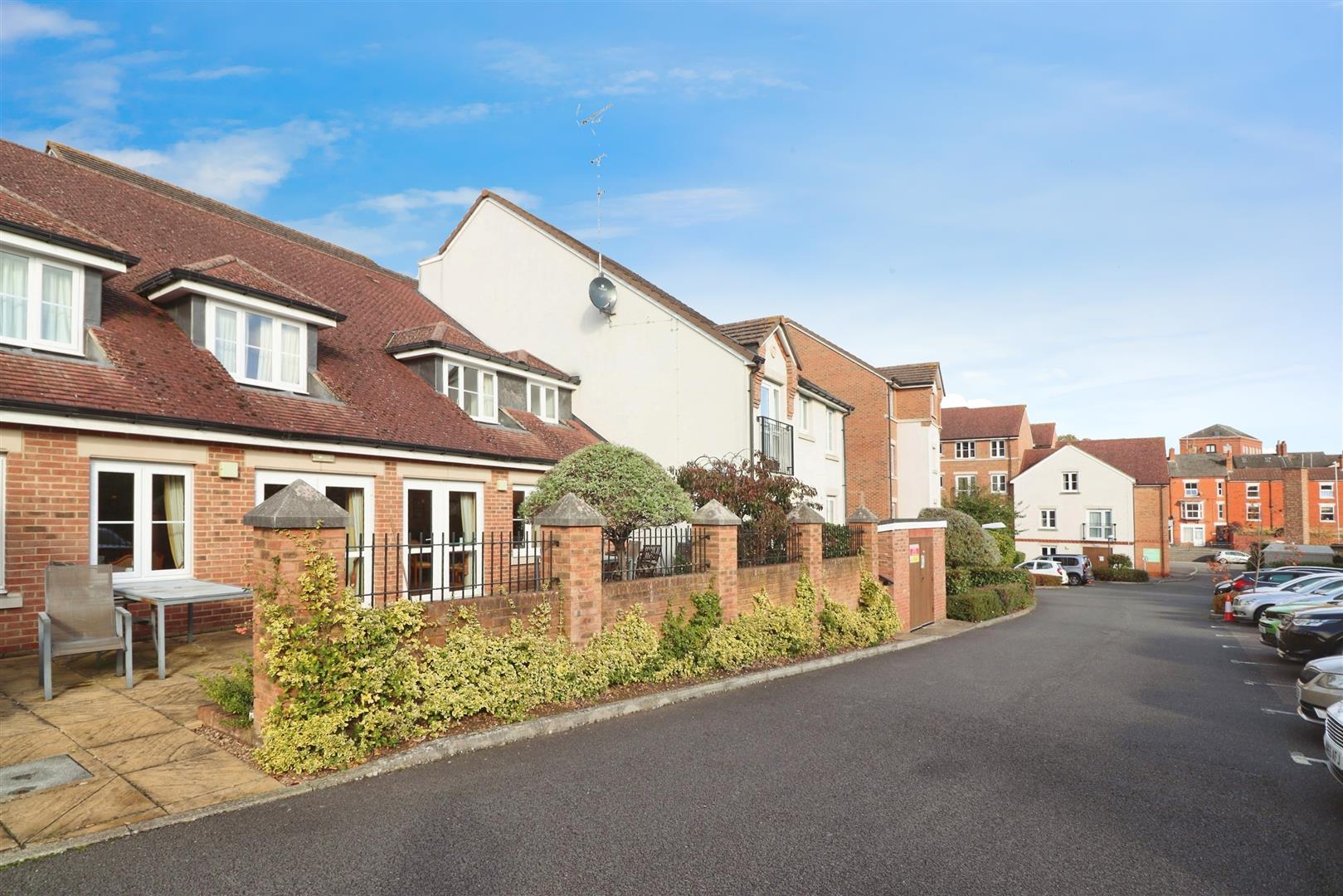 Property Image 9cded974-34f0-469b-bae0-14daa7038556