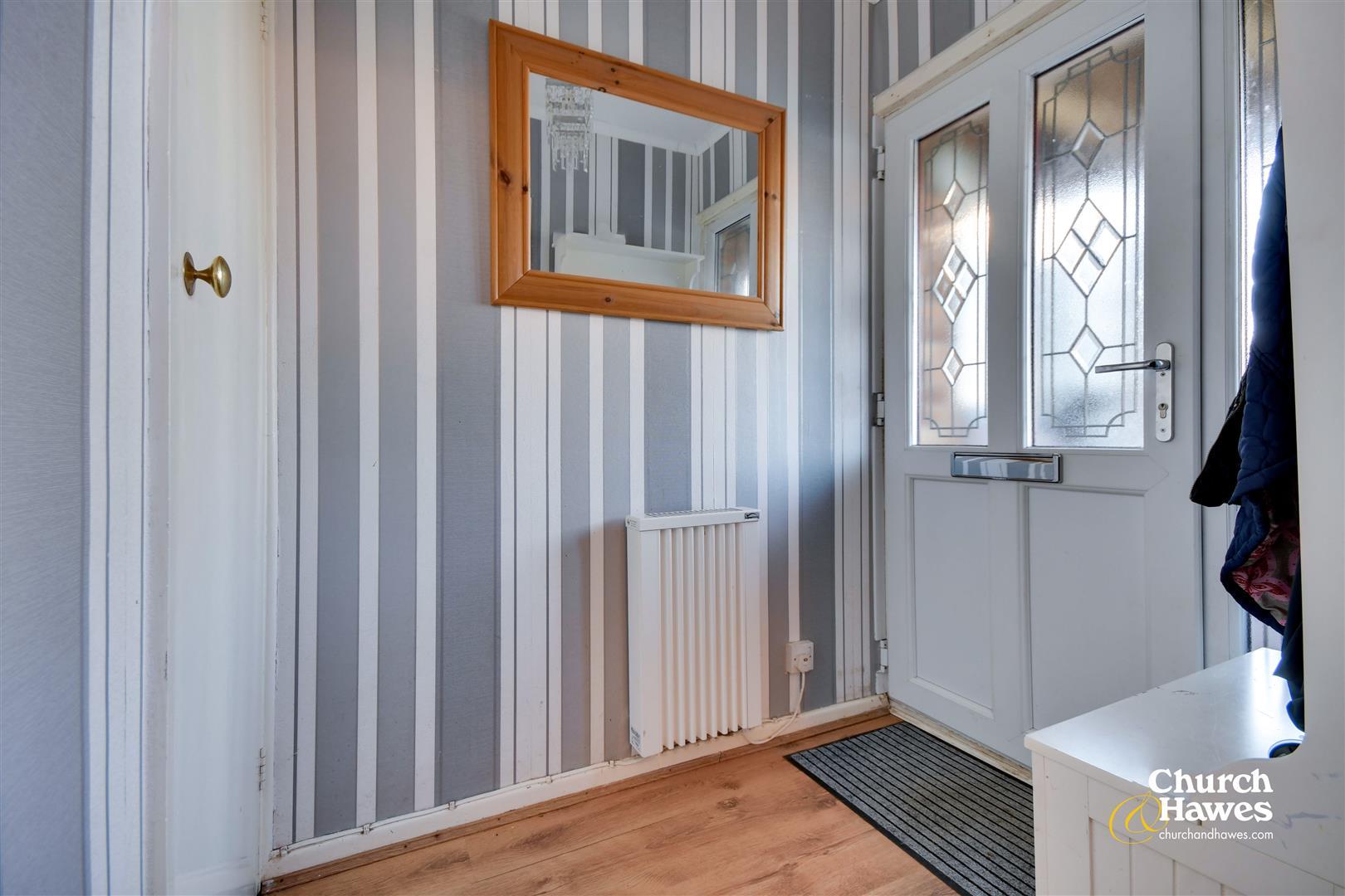 Property Image 9ce8293a-2bd5-4f92-b0f5-a3d33514920f