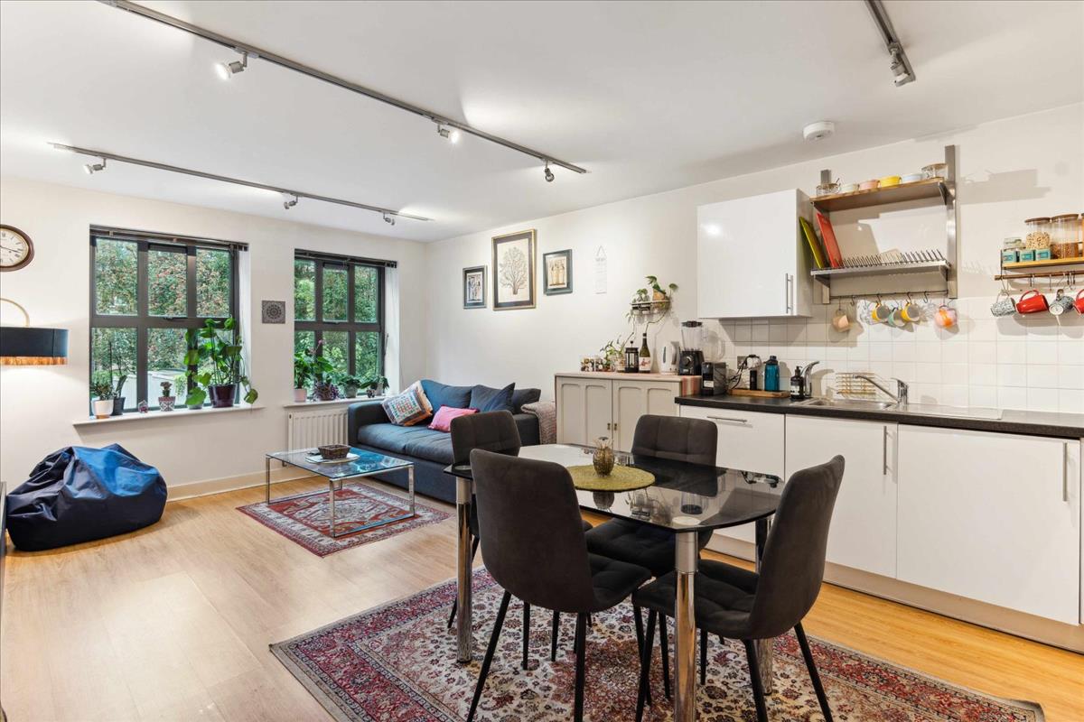 Property Image 9cea1aef-2d3f-419a-9403-865f98f2c31f