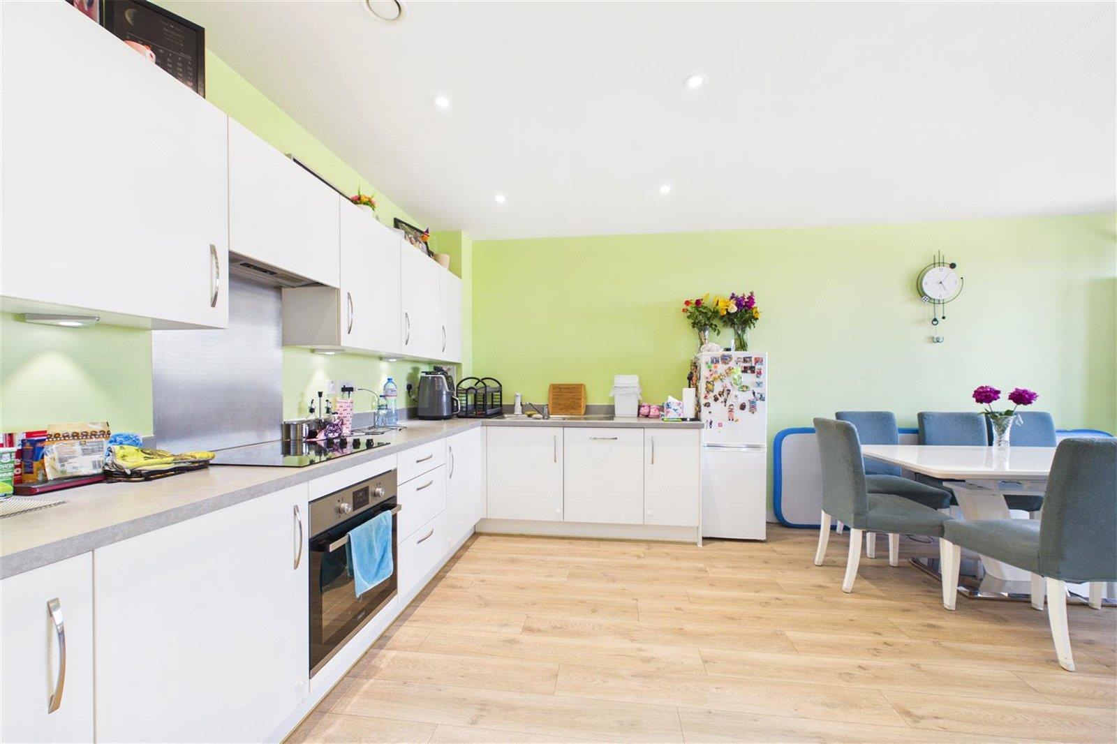 Property Image 9cf36dce-995f-45a0-a8a6-3ff0baa4a292