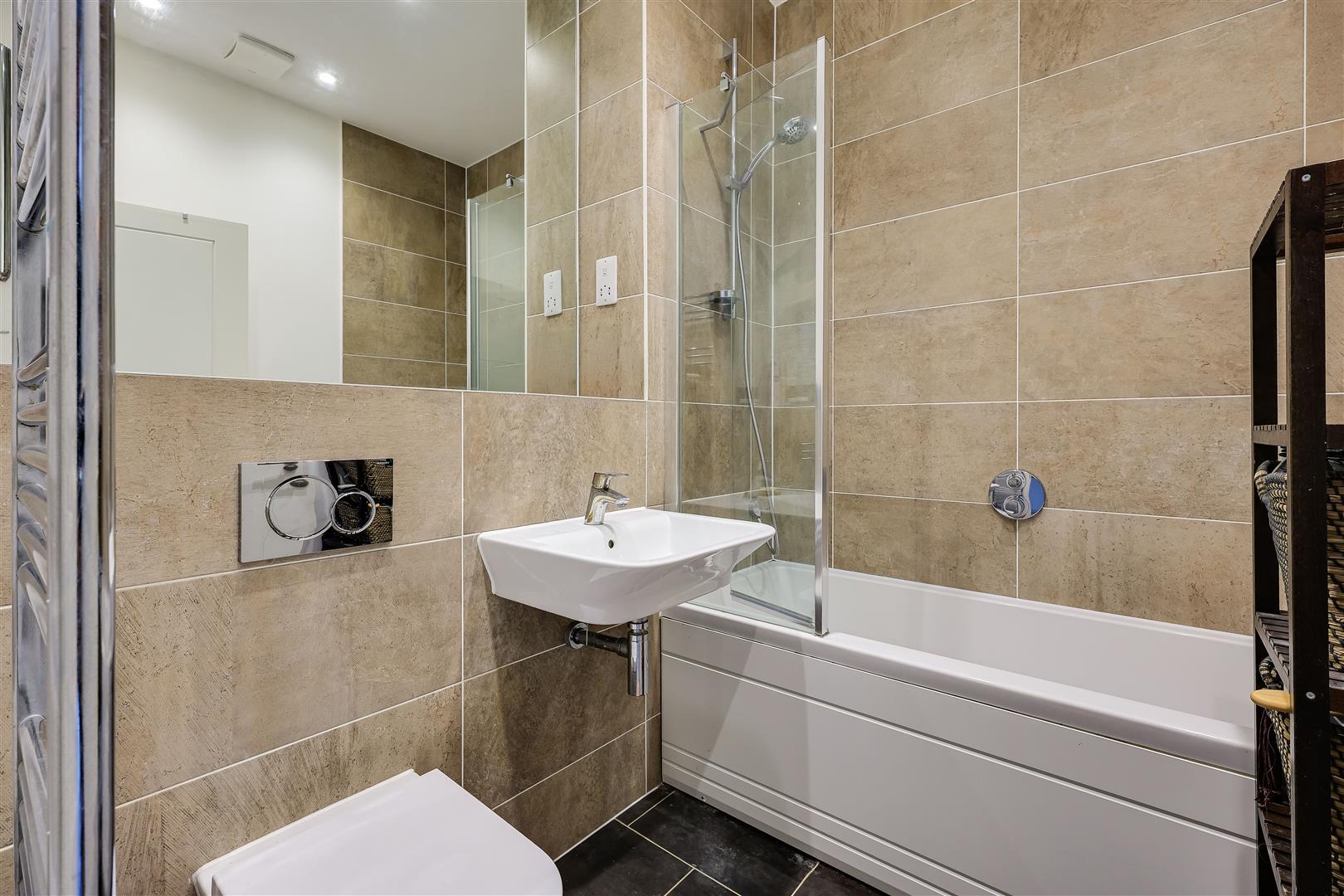 Property Image 9d050860-6158-4678-a295-e06764c1c2f8