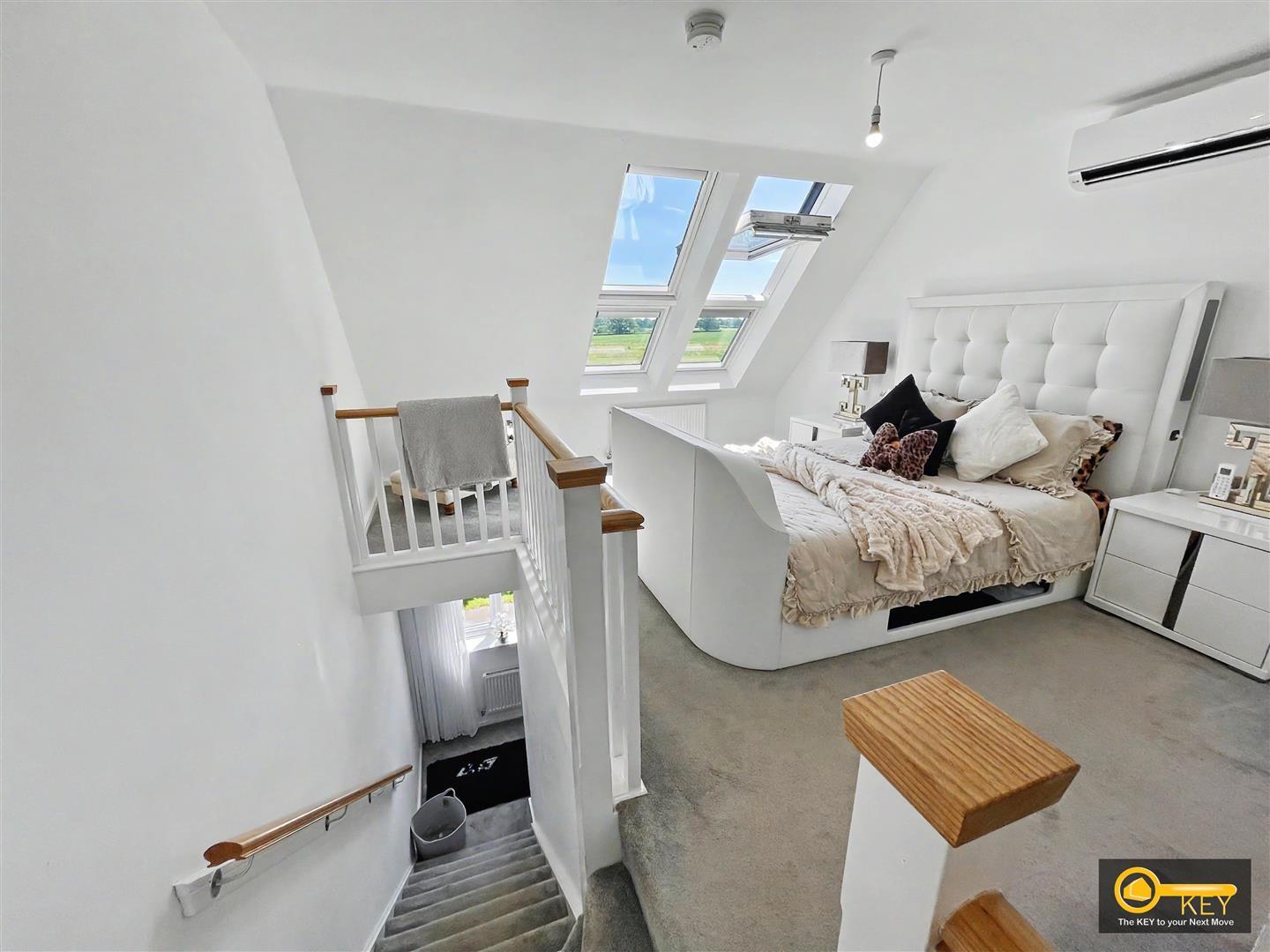 Property Image 9d058908-2b9f-40ae-ab64-4d6bb8ff03de