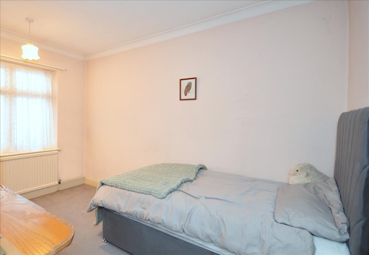 Property Image 9d1c45e4-c595-4596-a5ca-1f71a375cd84