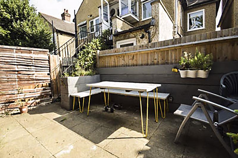 Property Image 9d1cdcd2-0c87-4259-973a-ac8dfe519d2e