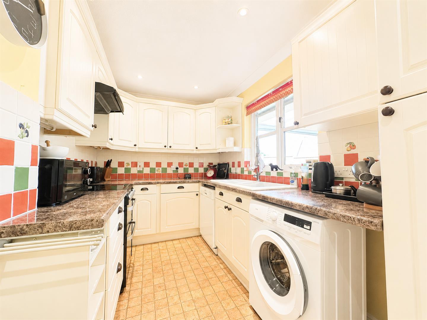 Property Image 9d1d46c0-debc-4fc8-98f8-d69d038ea19d
