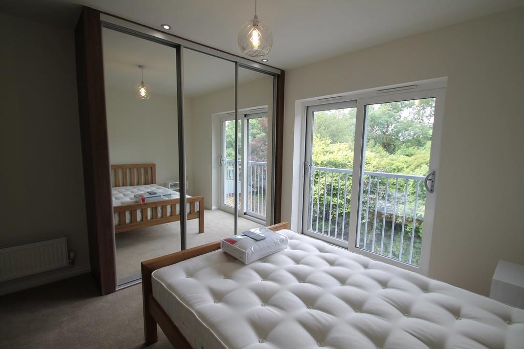Property Image 9d1e9d69-43b3-48ef-8c5c-aa4cf03deb6a