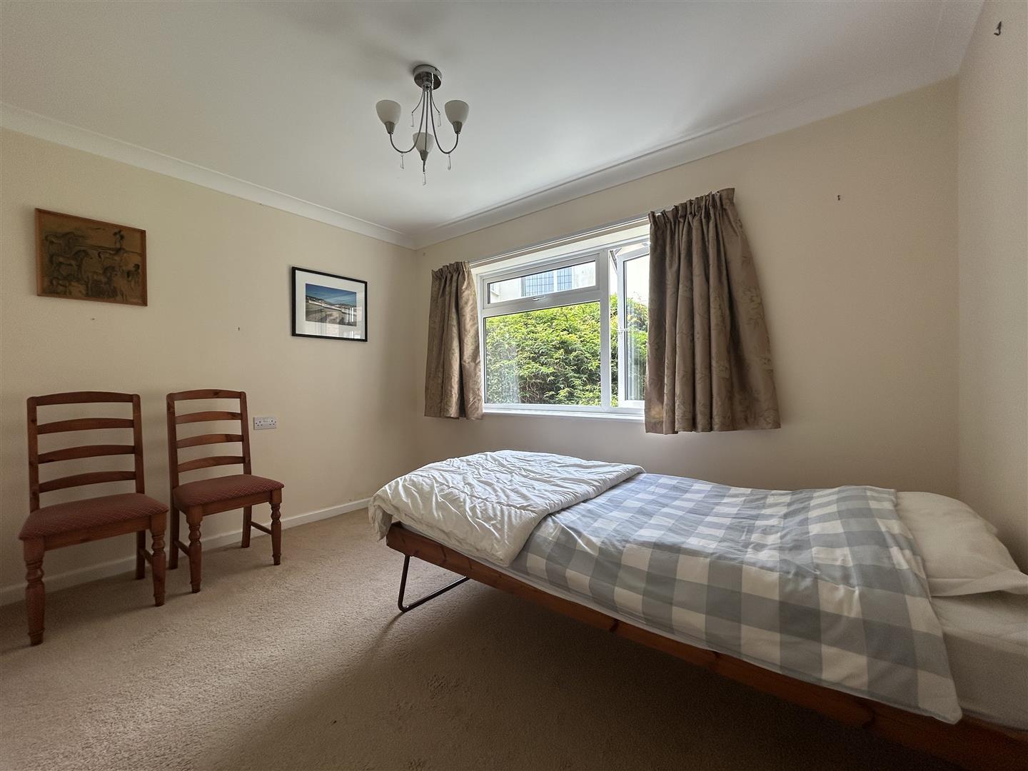 Property Image 9d2d59e0-abf6-4b29-b875-4c24f2e1838a