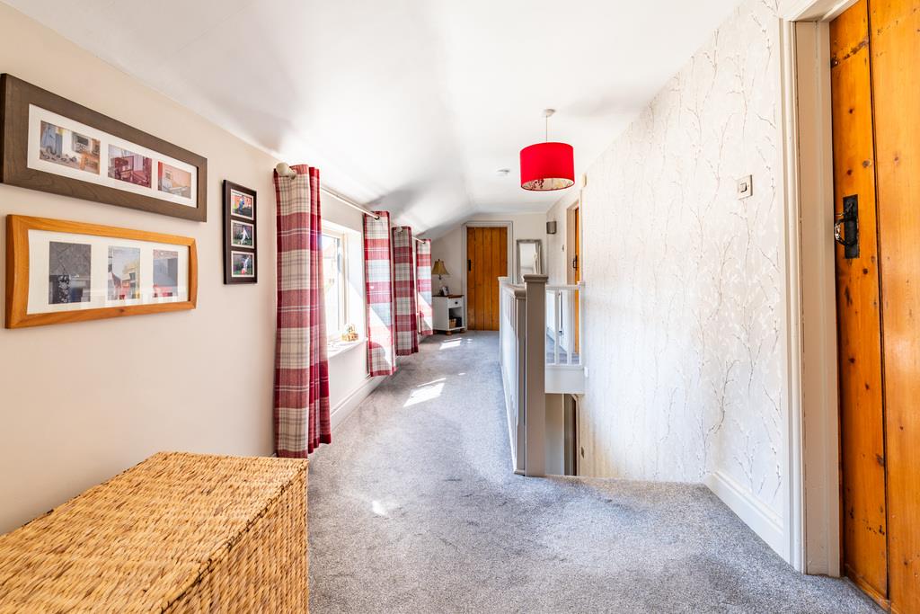 Property Image 9d2f454f-c7f3-4369-aec1-fa0542efc46a