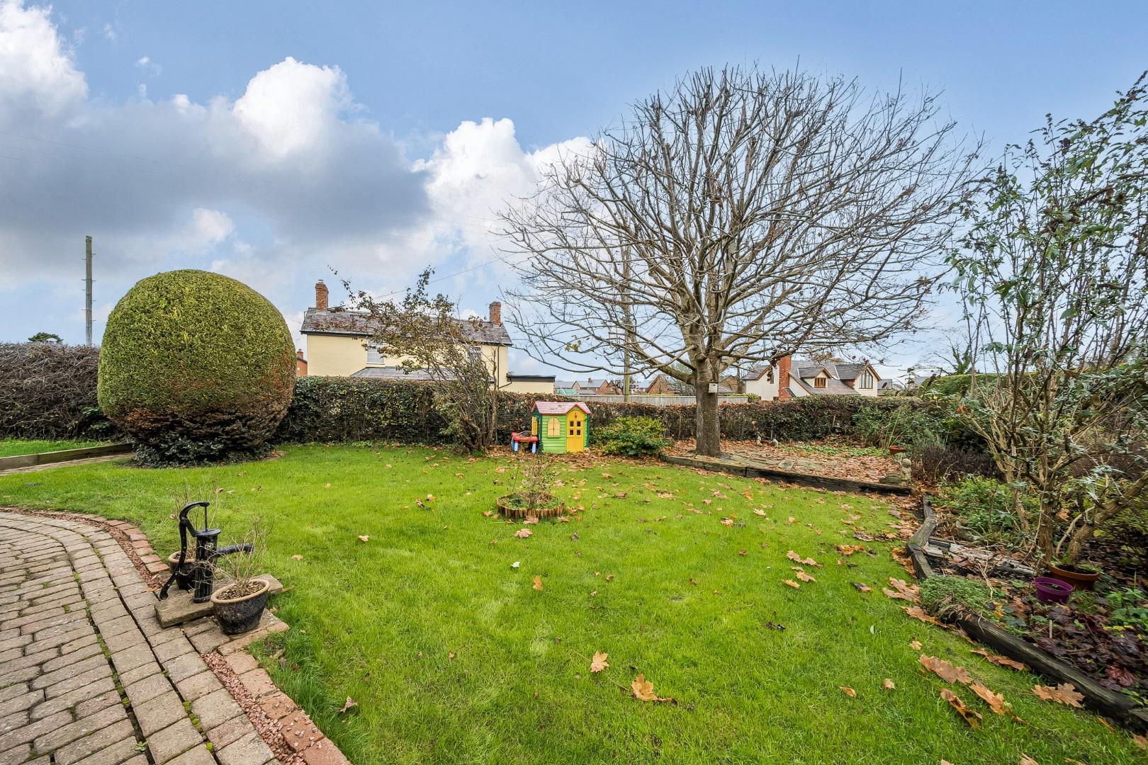 Property Image 9d480998-ba87-45aa-9186-953509d0d938