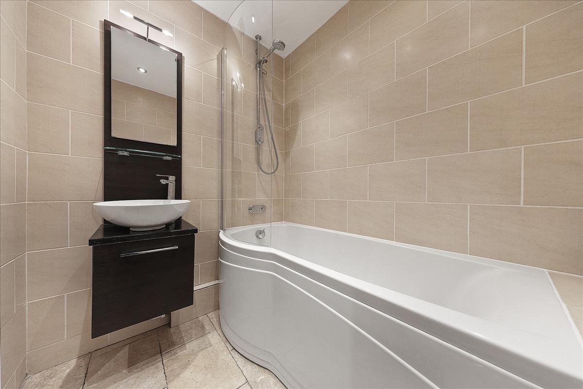 Property Image 9d5d7b67-dadd-48b2-9795-d2c048b39b2a
