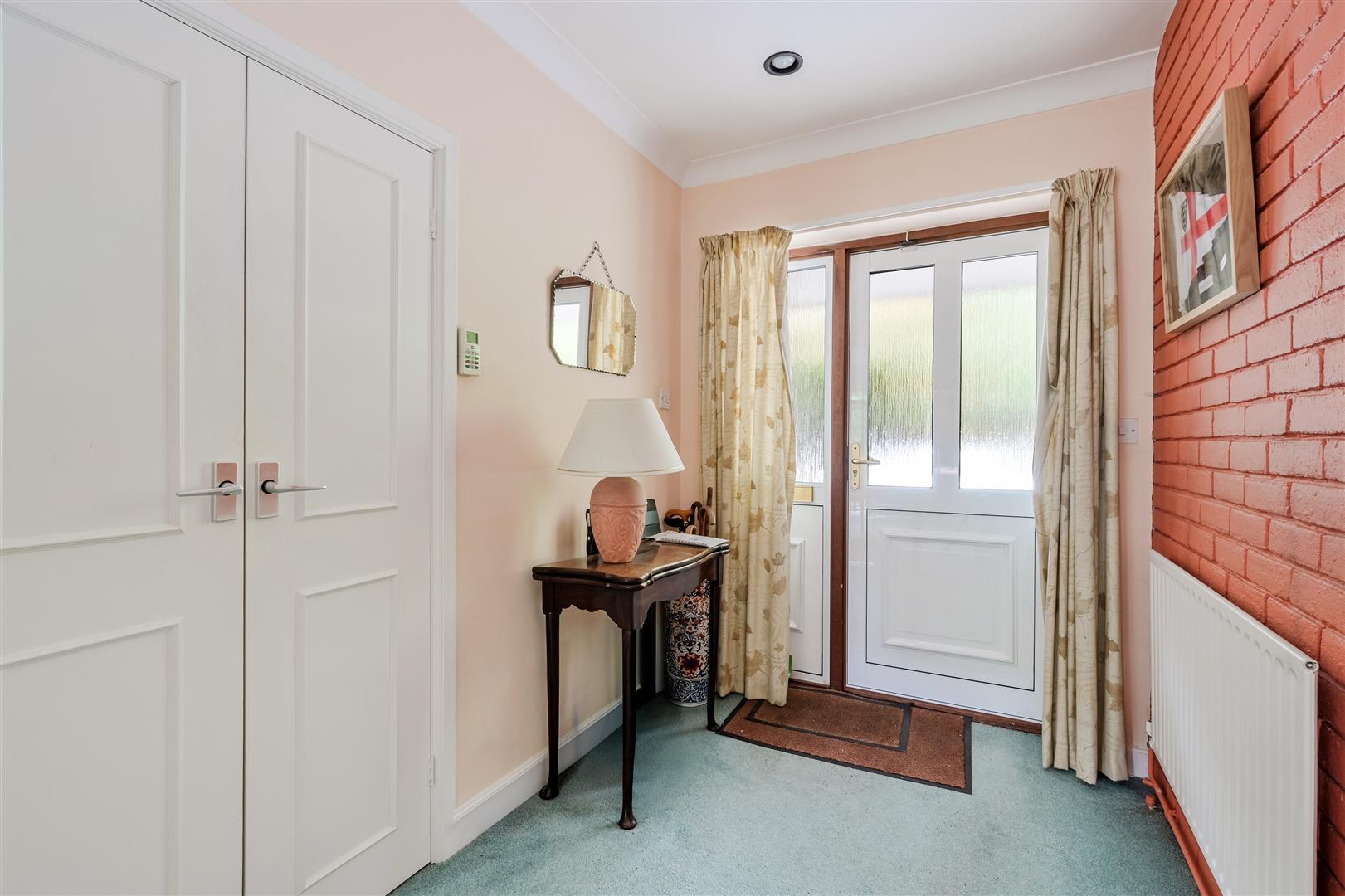 Property Image 9d65727a-55f3-490e-8463-1e7a59ad3f93
