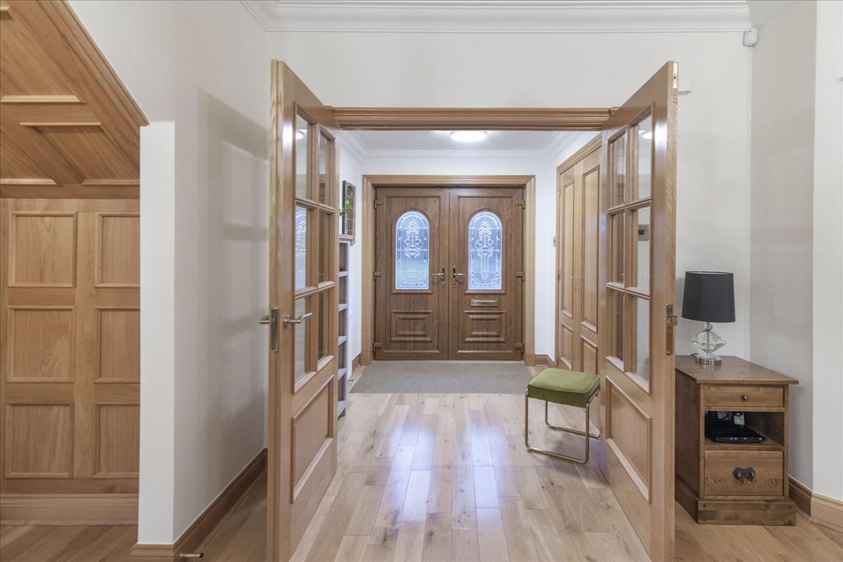 Property Image 9d66ca0c-132e-4d54-9c41-c04a6e97931b