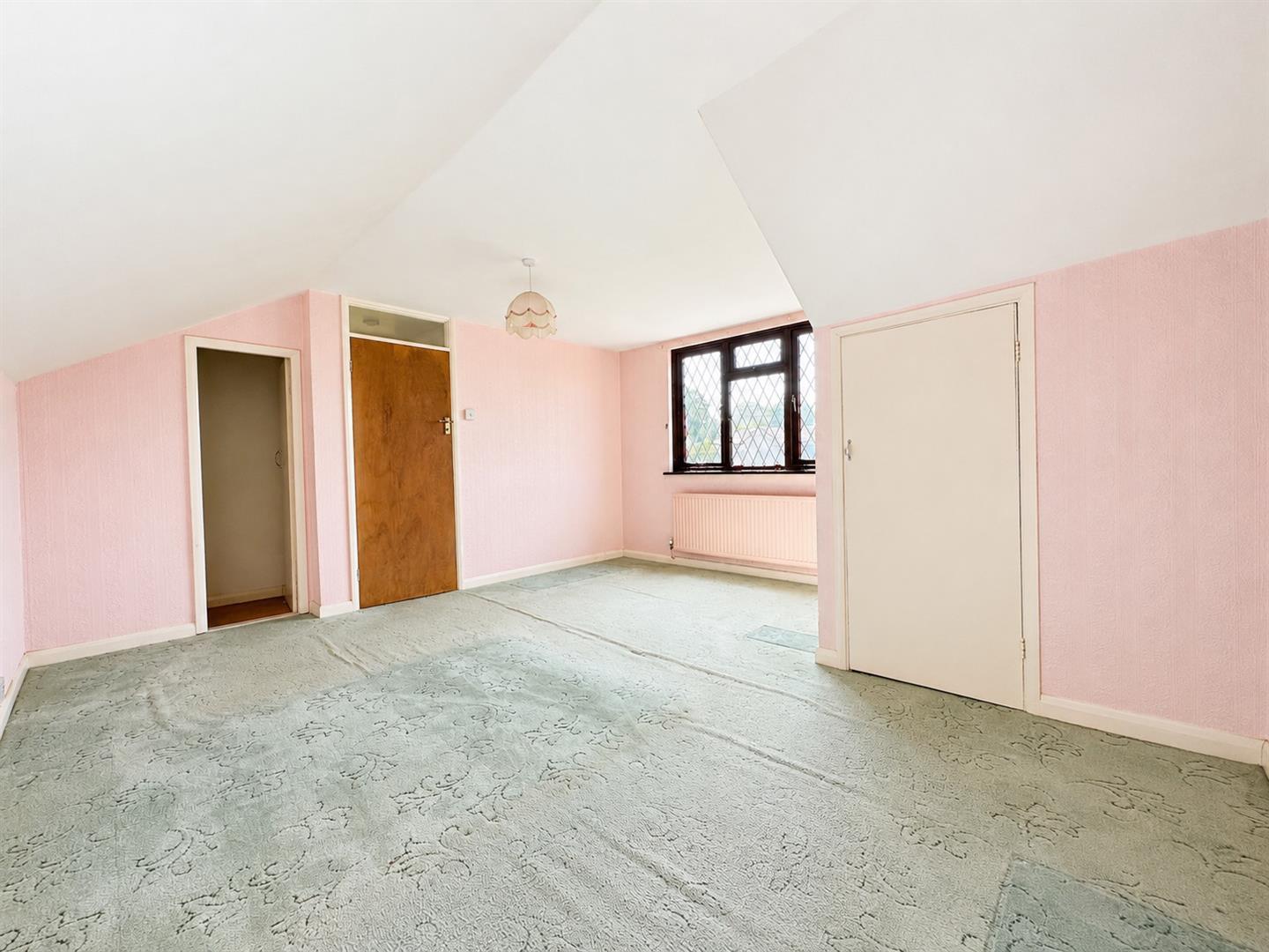 Property Image 9d6a1c87-8aee-41f8-956a-27f49b876640