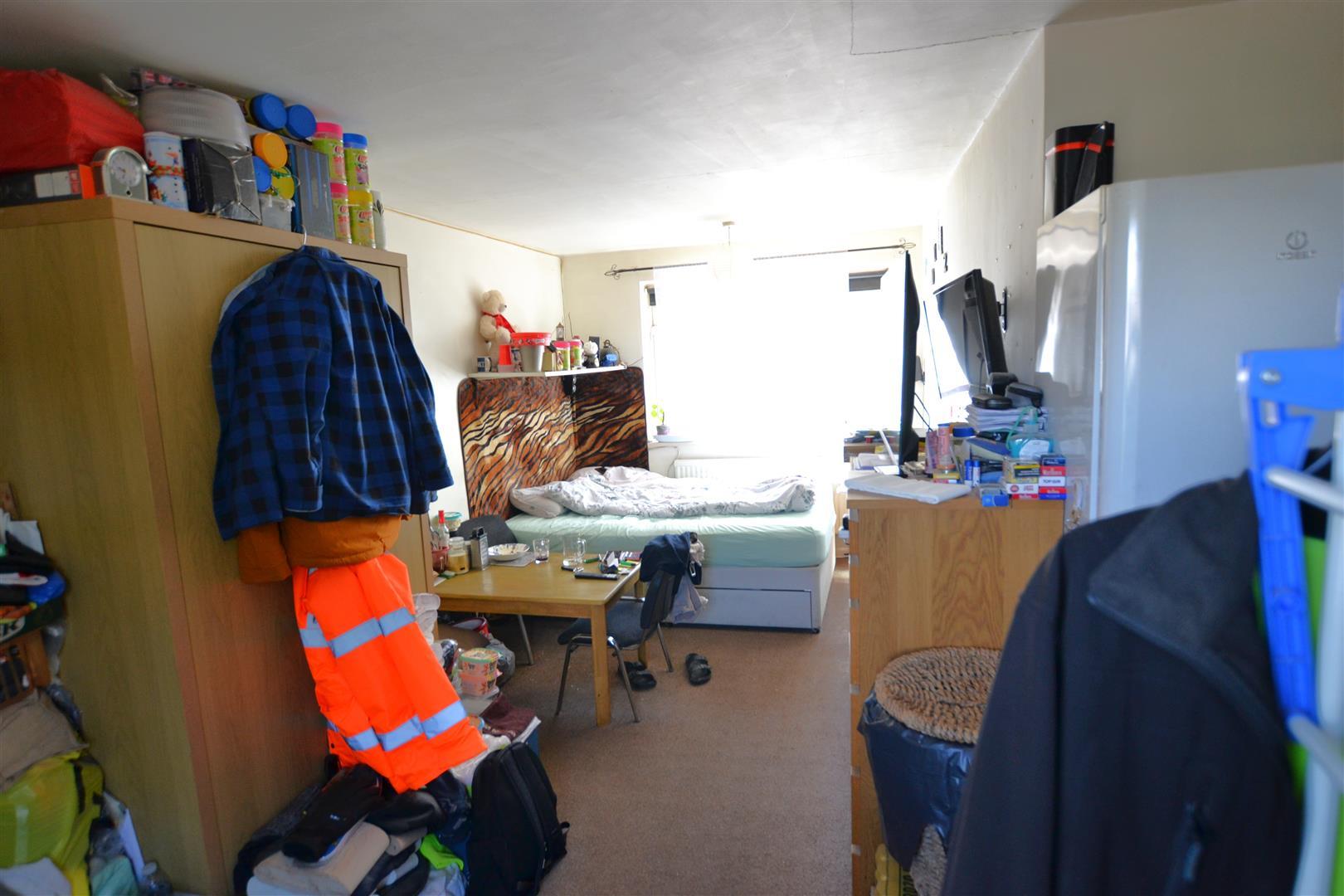 Property Image 9d70b347-6c5e-482c-8f3d-ff58686c1382