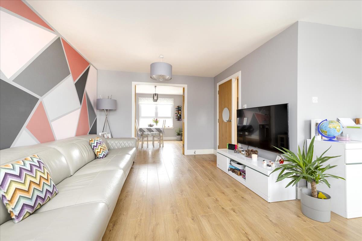 Property Image 9d71dd50-2f40-4e2c-9589-eb40d57ec2c5